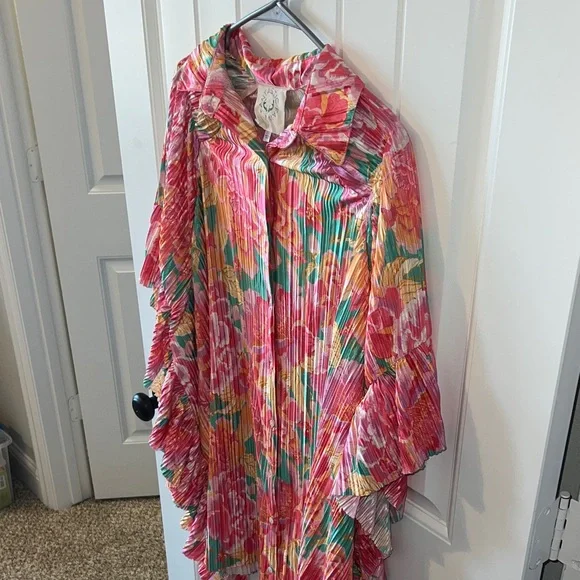 Fantastic Fawn Floral Poncho/Top/Mini Dress -Size Small - Picture 5 of 8